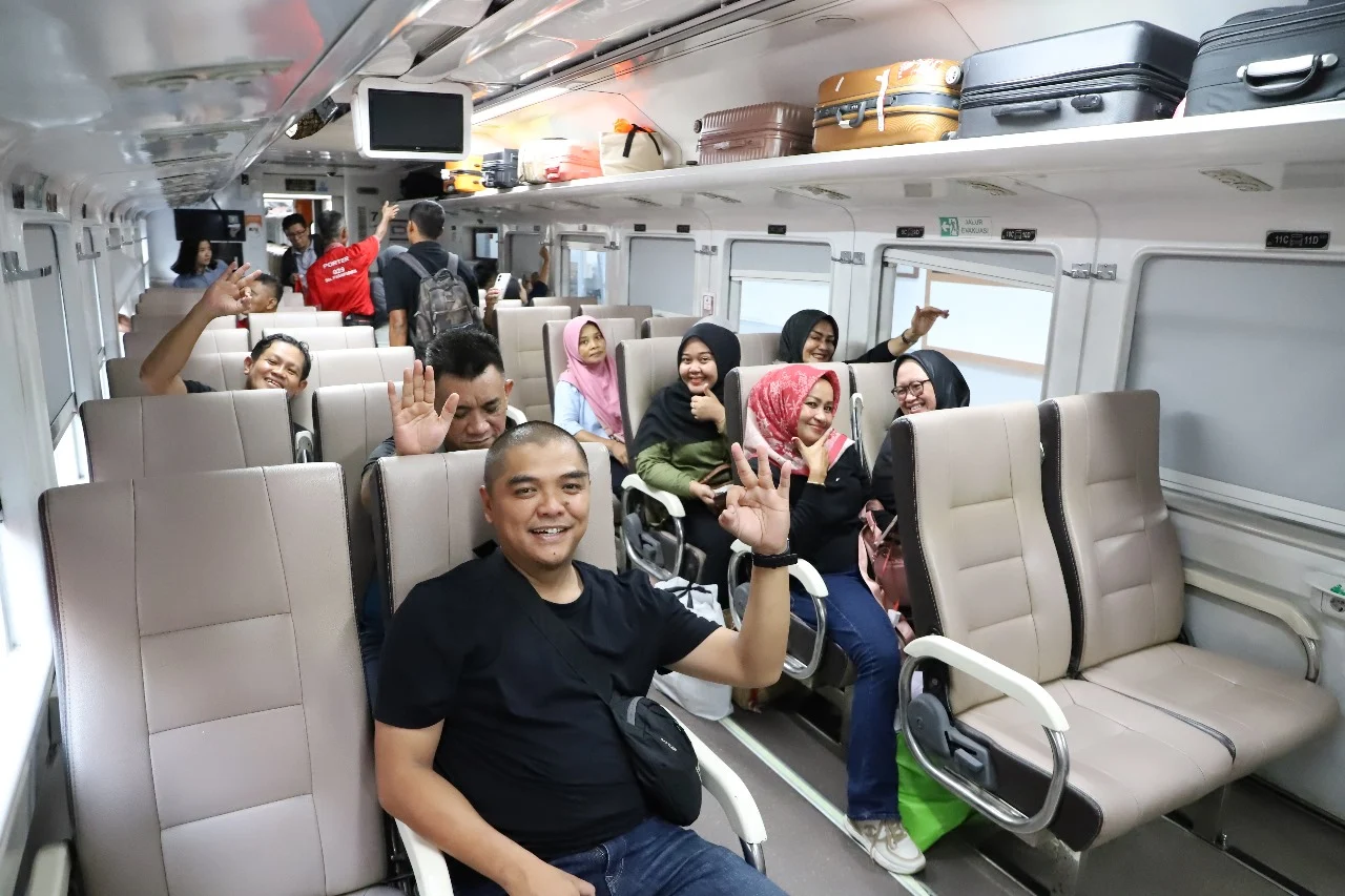 Peningkatan Penumpang Kereta Api di Jakarta Selama Juni 2025