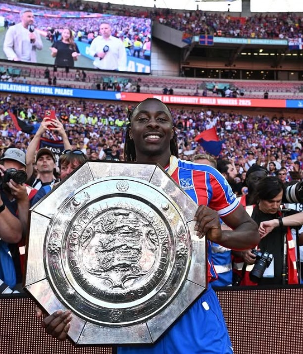 Palace Raih Community Shield Lewat Adu Penalti Sengit